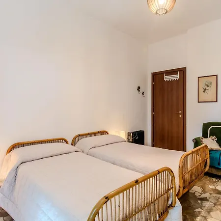 Bruna By Interhome * דורמלטו